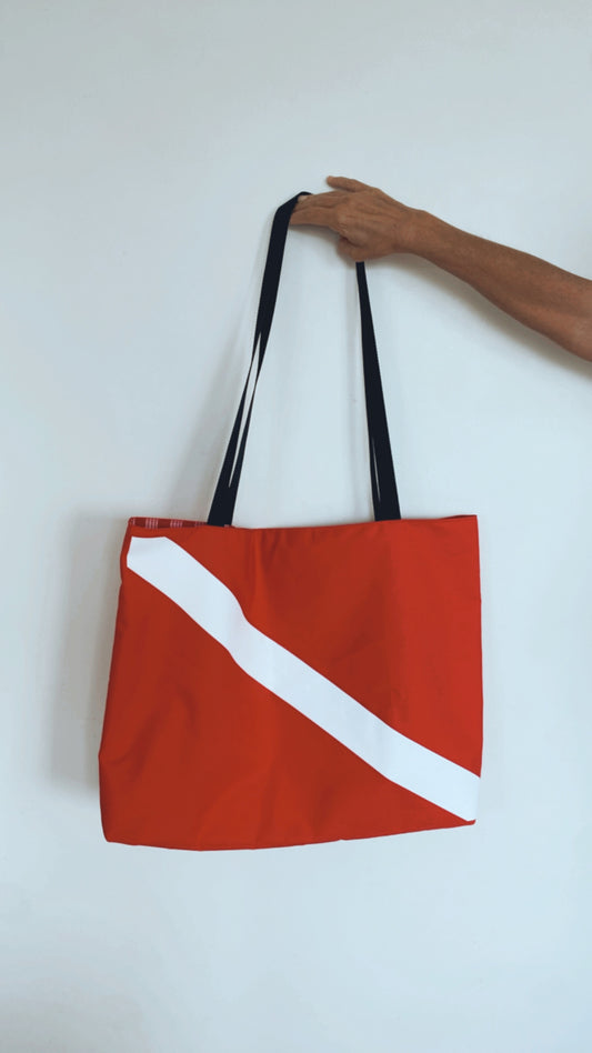 Diver Down Palaka Beach Bag
