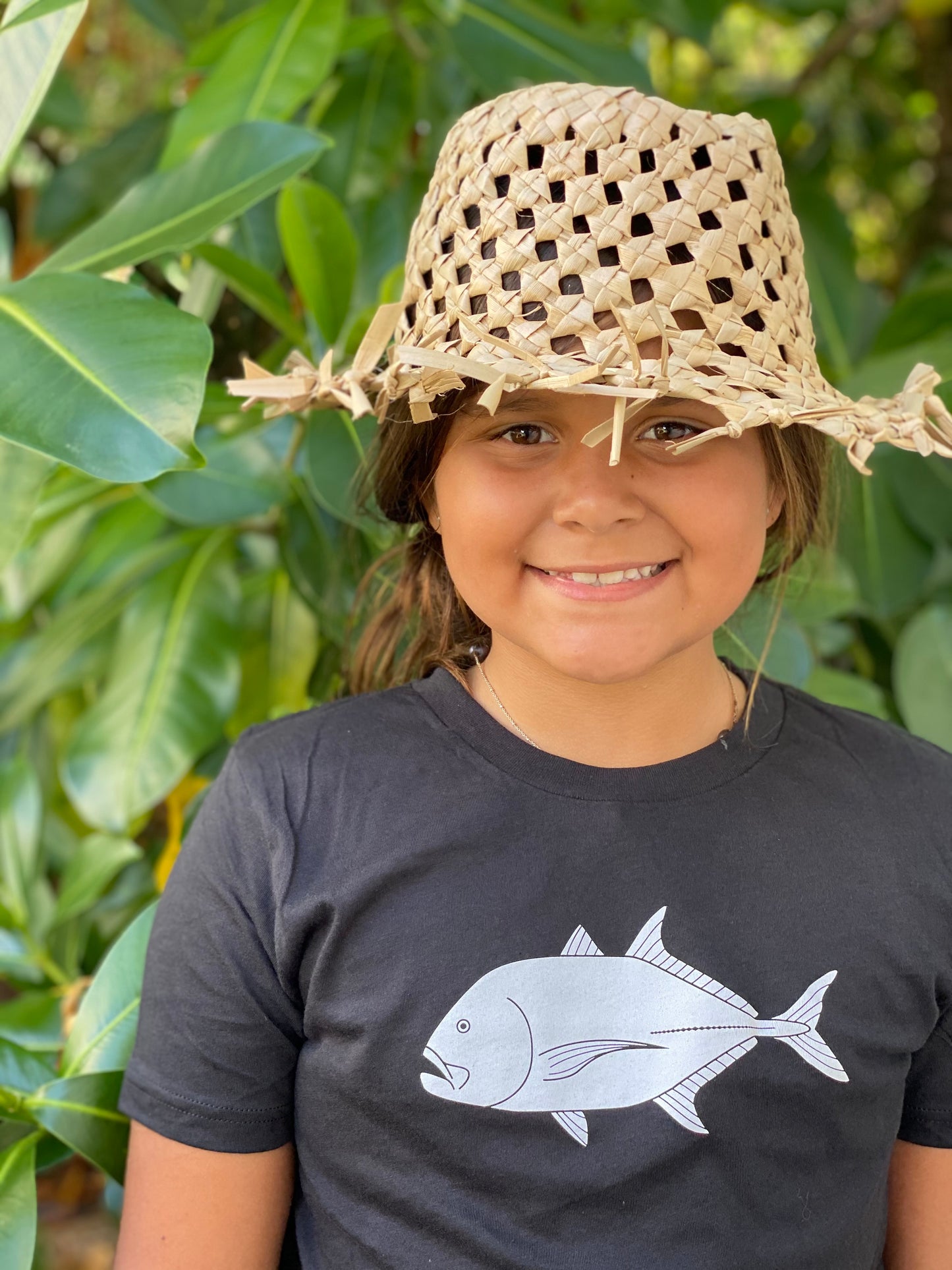 Youth Ulua / Giant Trevally Vintage Black T-shirt
