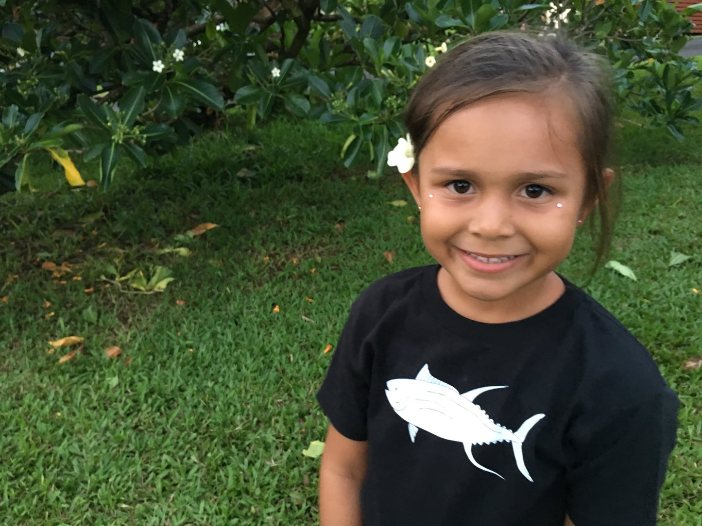 Black Yellowfin Tuna / Ahi Sun Dot Kids T-shirt